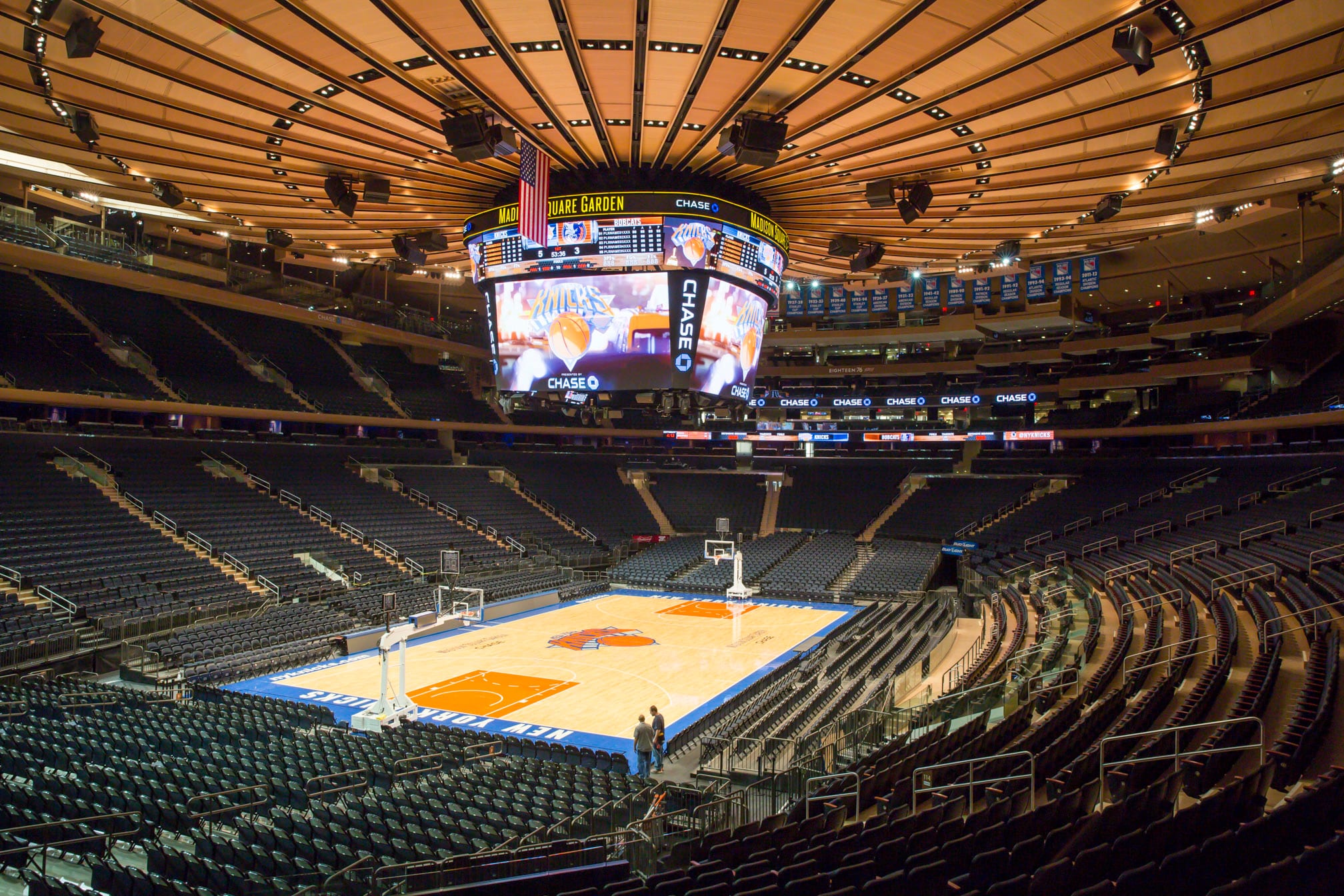 Madison Square Garden Parking Guide: Tips, Deals, Maps | SPG